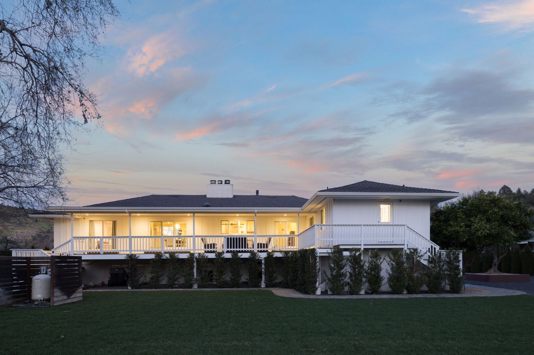House in St. Helena, California, United States 4 - 17306142