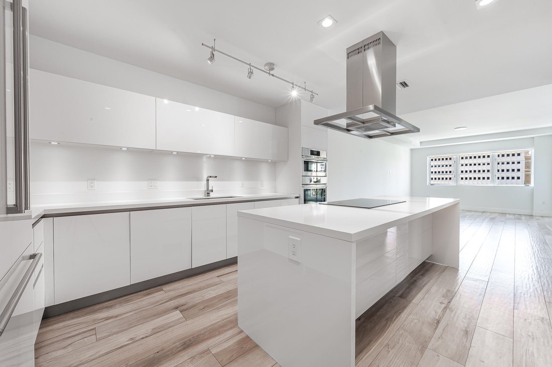 Condo in Boca Raton, Florida, United States 1 - 17305729