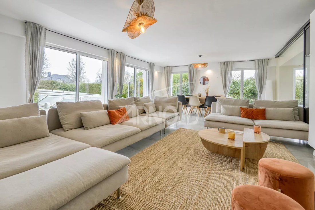 House in La Chapelle-sur-Erdre, Pays de la Loire, France 2 - 17302723