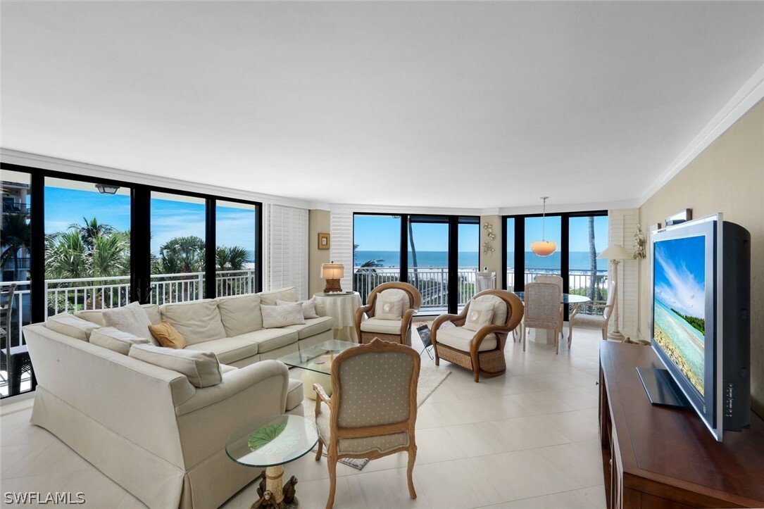 Condo in Marco Island, Florida, United States 2 - 17303808