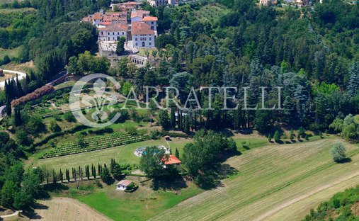 Country House in Terranuova Bracciolini, Tuscany, Italy 1
