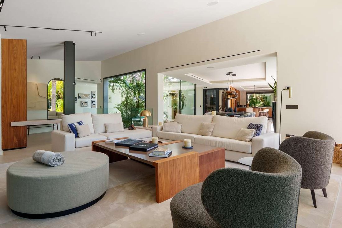 Villa in Marbella, Andalusia, Spain 3 - 17303428