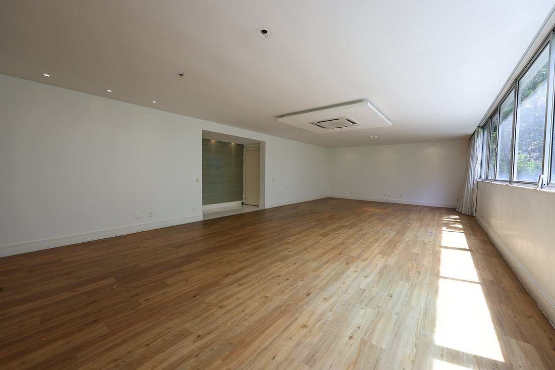 Apartment in Rio de Janeiro, State of Rio de Janeiro, Brazil 1 - 17306772