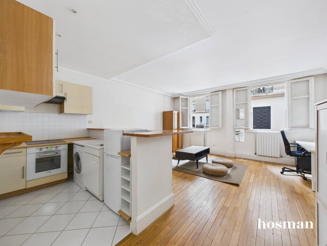 Apartment in Ecole Militaire, Paris 7e Arrondissement, Paris 2 - 17304661