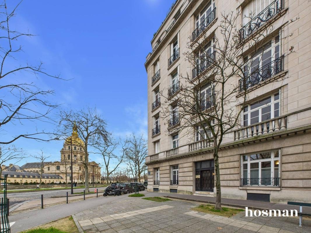 Apartment in Ecole Militaire, Paris 7e Arrondissement, Paris 4 - 17304661