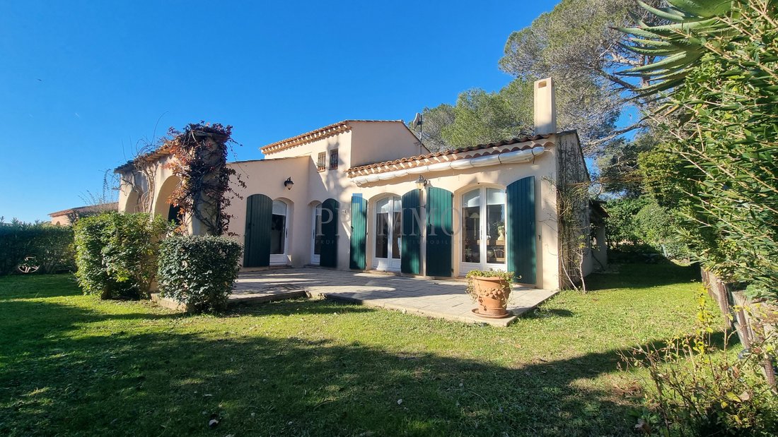 Villa in Valescure-Vaulongue-Clair Bois-Vallon Suveret, Saint-Raphaël, France 2 - 17306070