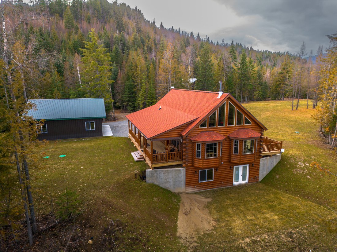 House in Naples, Idaho, United States 1 - 17303415