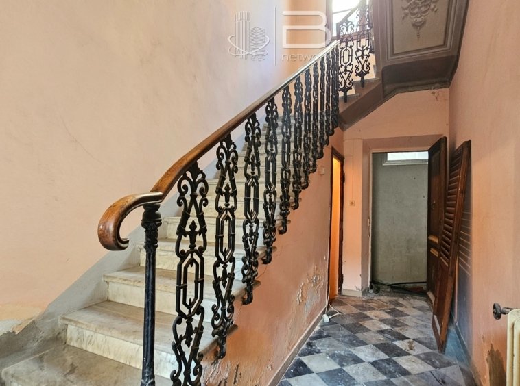 Villa in Historic Center, Viareggio, Tuscany 4 - 17304012