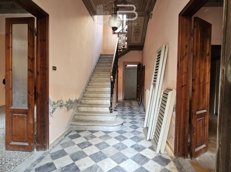 Villa in Historic Center, Viareggio, Tuscany 2 - 17304012