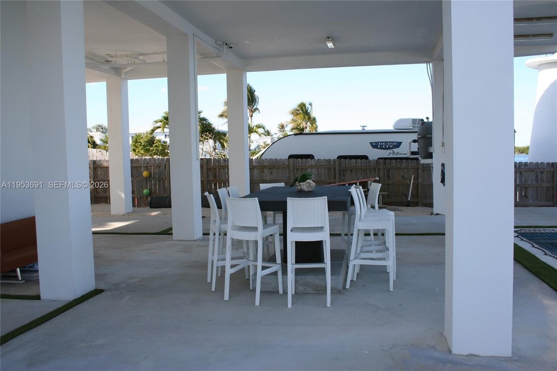 House in Big Pine Key, Florida, United States 5 - 17022521