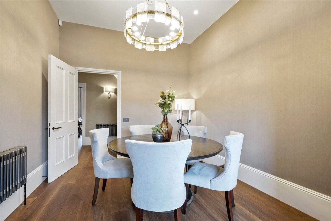 Apartment in South Kensington, Kensington And Chelsea, England 4 - 17306097