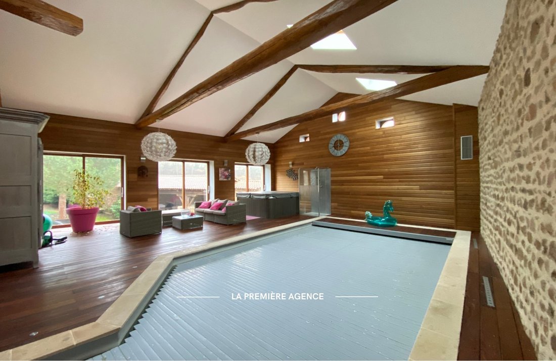 Haus in Longessaigne, Auvergne-Rhone-Alpen, Frankreich 1 - 17306881