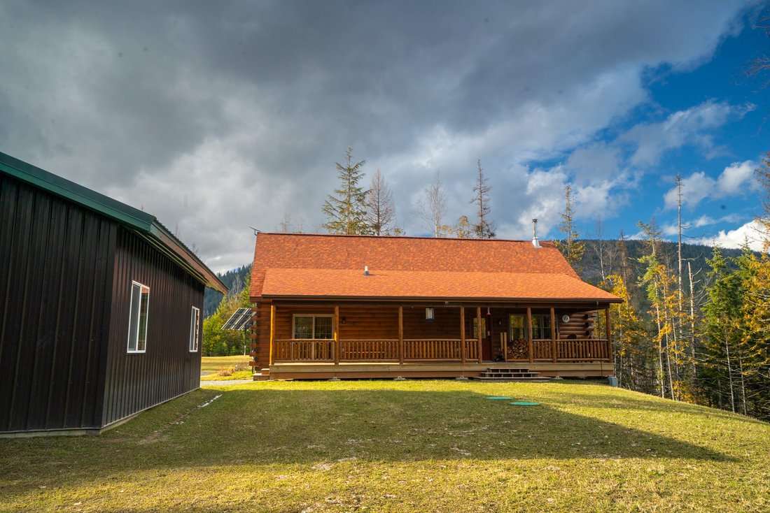 House in Naples, Idaho, United States 2 - 17303415