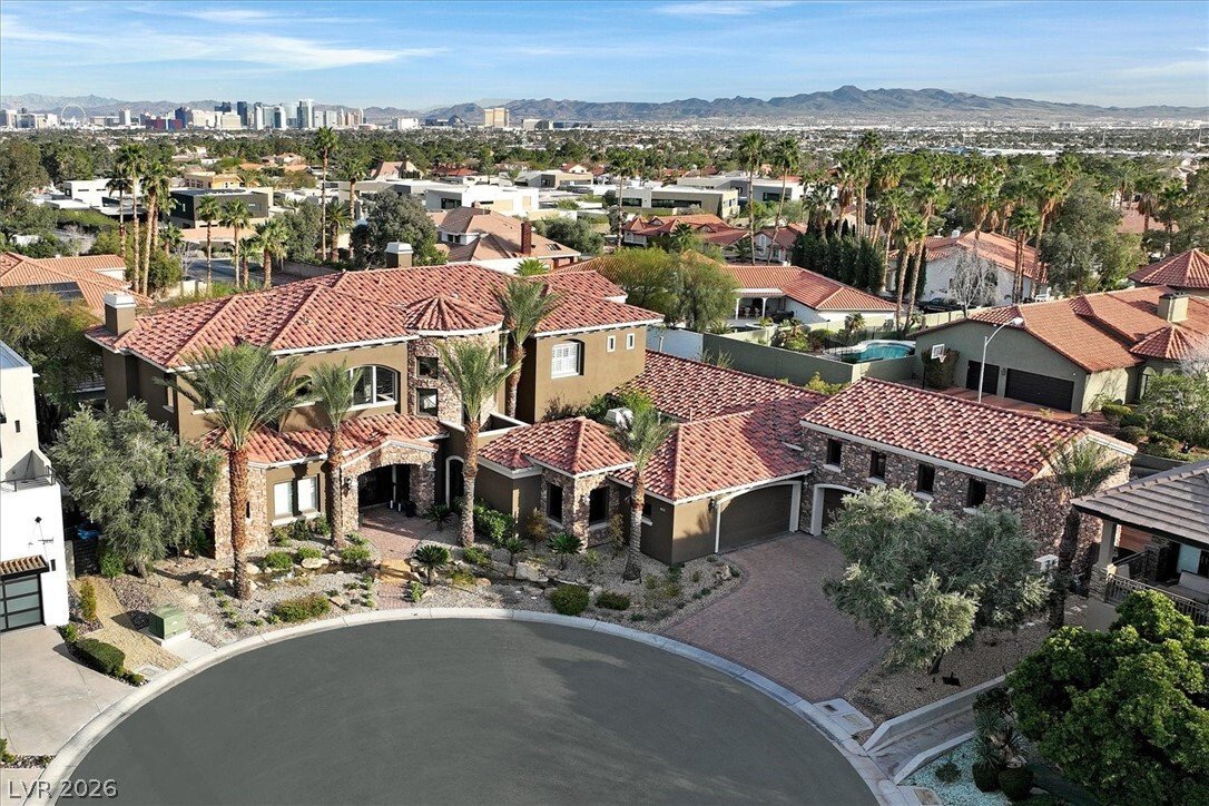 House in Las Vegas, Nevada, United States 2 - 17303882