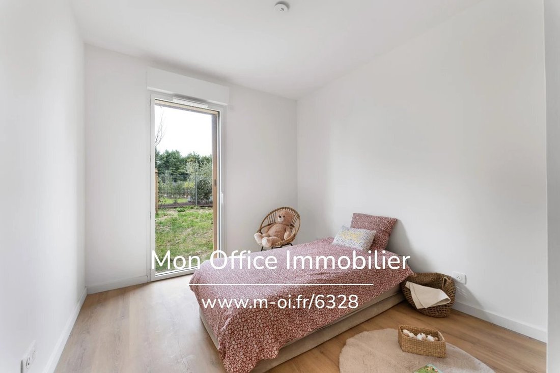 Apartment in Mazenod-Bellevue-Saint Donat-Banon, Aix-en-Provence, France 3 - 17302721