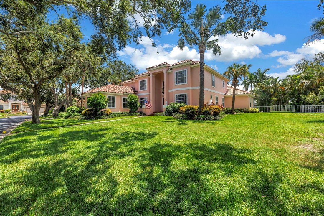 House in St. Petersburg, Florida, United States 1 - 17305180