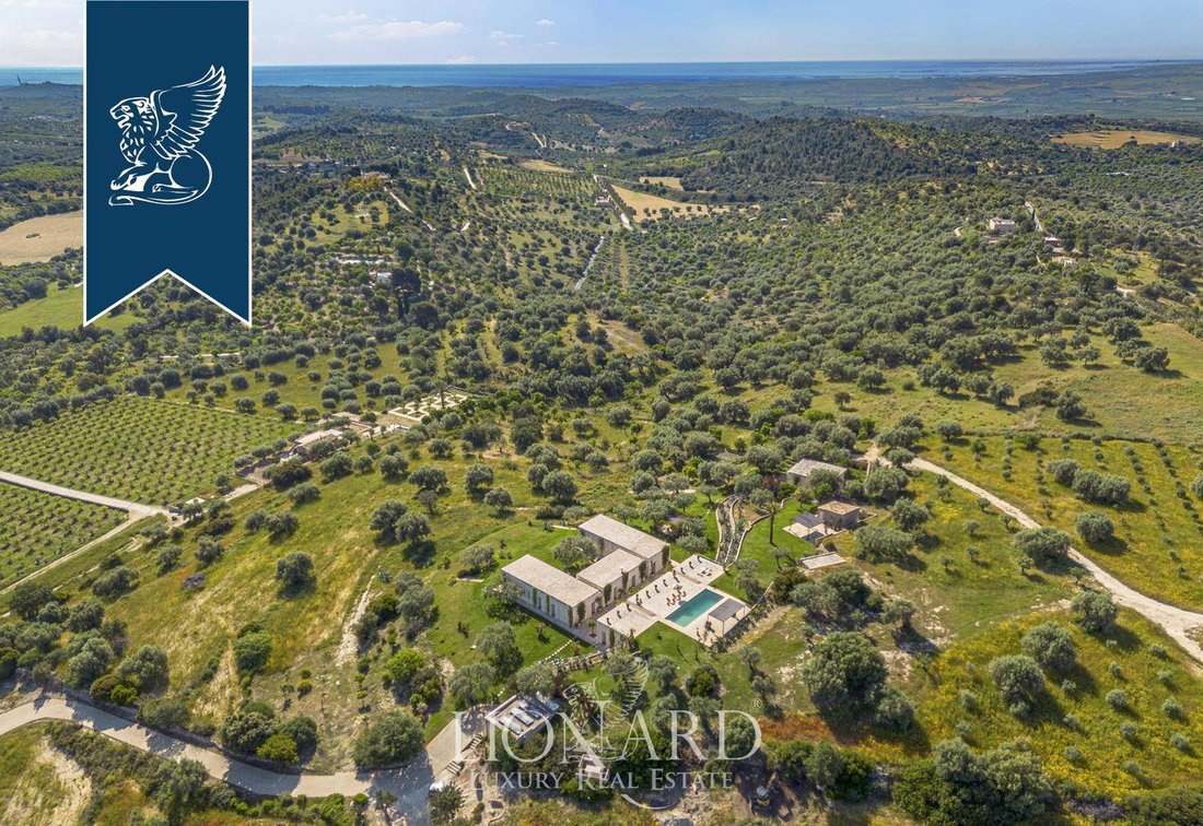 Villa in Noto, Sicily, Italy 4 - 17306524