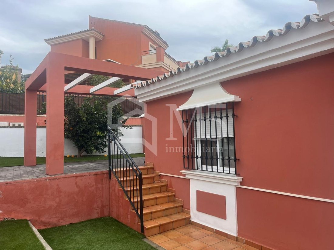 Villa in Torre del Mar, Velez-Malaga, Andalusia 1 - 17302748