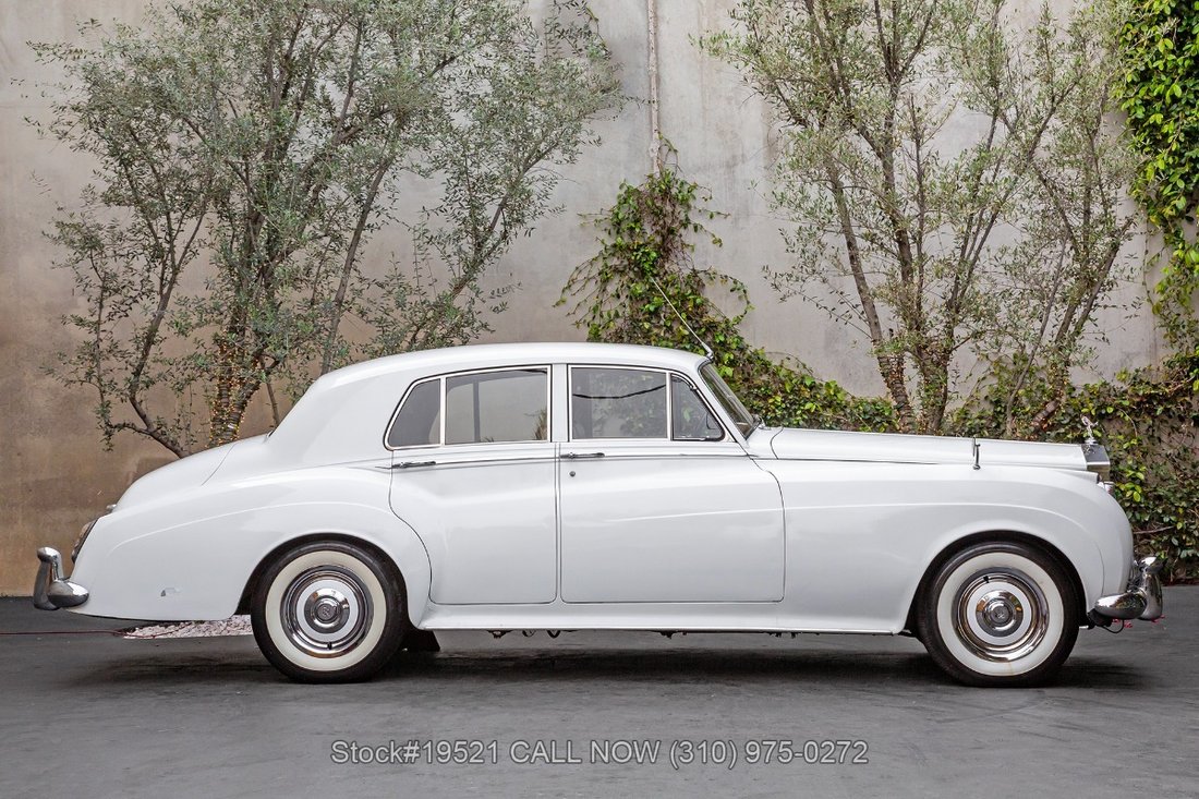 Rolls-Royce Silver Cloud in Los Angeles, CA 4 - 17302862
