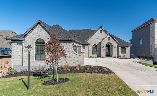 House in The Hills, Texas, United States 1