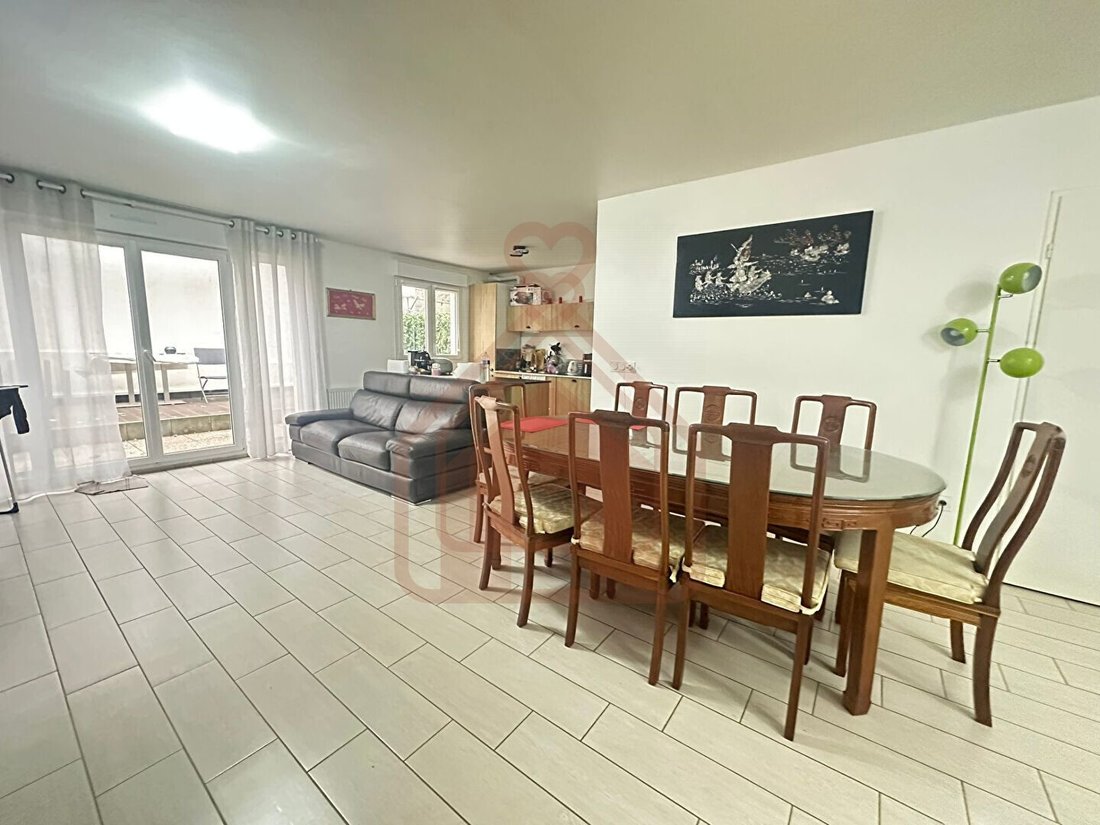 House in Villejuif, Ile-de-France, France 1 - 17306992