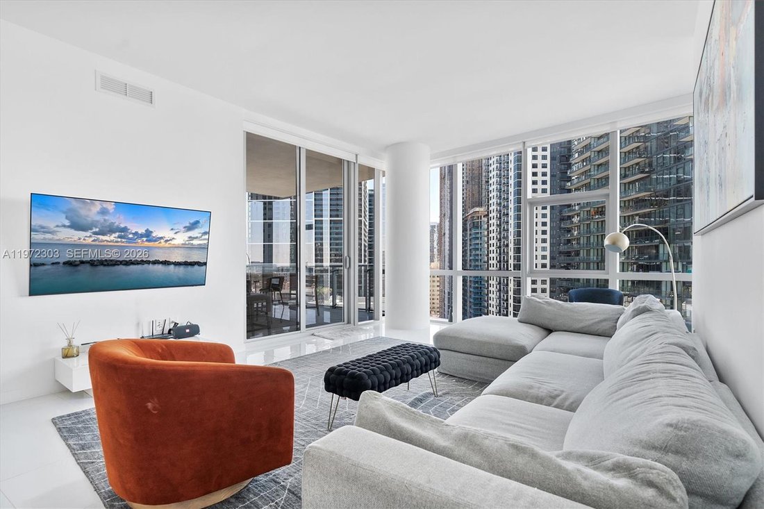 Condo in Miami, Florida, United States 5 - 17305372