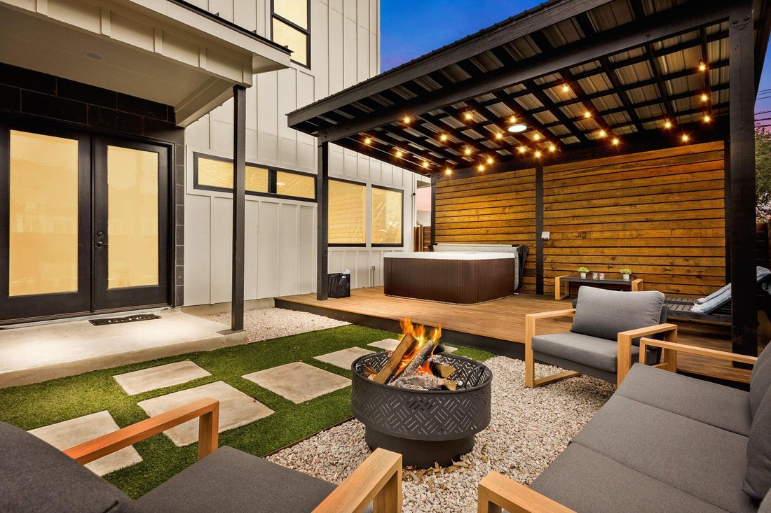 House in Austin, Texas, United States 1 - 17306063