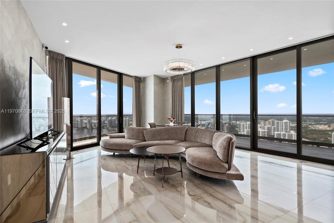 Condo in Sunny Isles Beach, Florida, United States 2 - 17307204