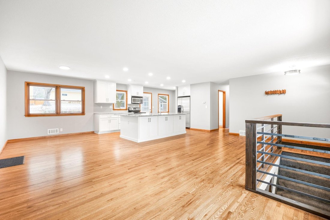 House in Bloomington, Minnesota, United States 3 - 17306215