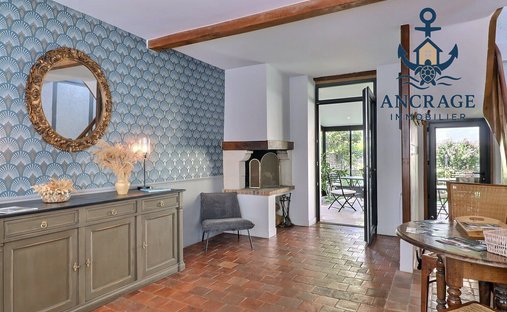 House in Secteur Sauvegarde, Honfleur, France 1