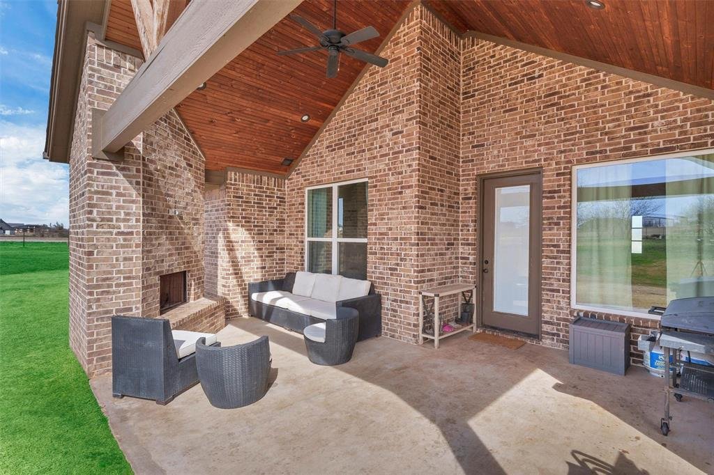 House in Weatherford, Texas, United States 2 - 17305938