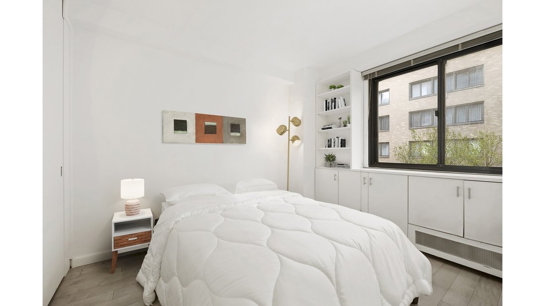 Co Op in New York, New York, United States 5 - 17305317