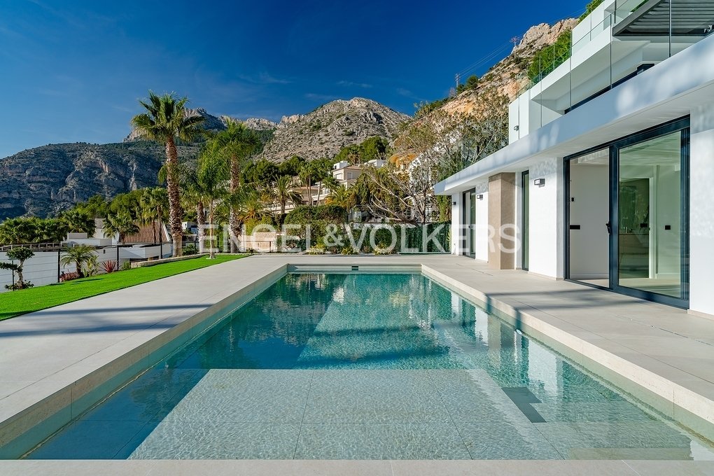 Villa in Altea, Valencian Community, Spain 2 - 13536784