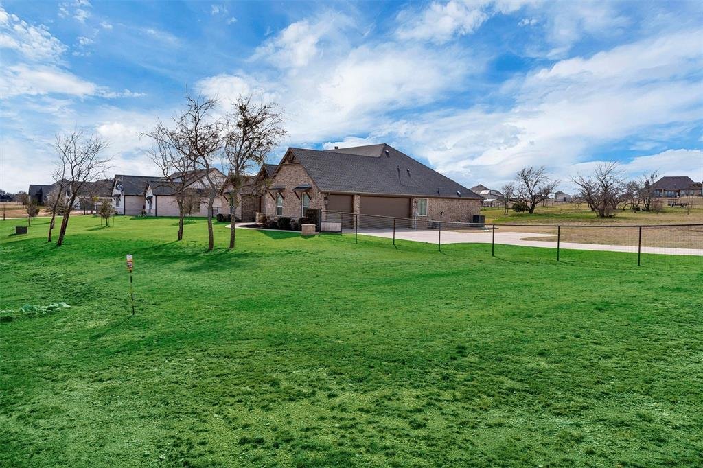 House in Weatherford, Texas, United States 4 - 17305938