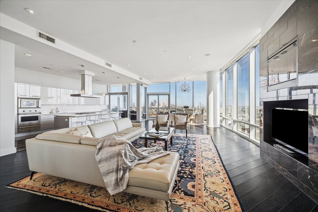 Condo in Houston, Texas, United States 3 - 17306781