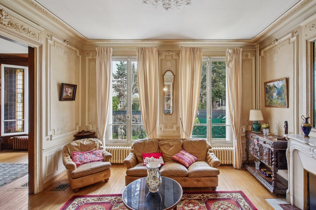 House in Bac-Bécon-Flachat-Colombes, Asnières-sur-Seine, France 1 - 17306324