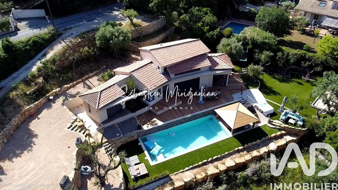 House in Solliès-Ville, Provence-Alpes-Côte d'Azur, France 1 - 17307065