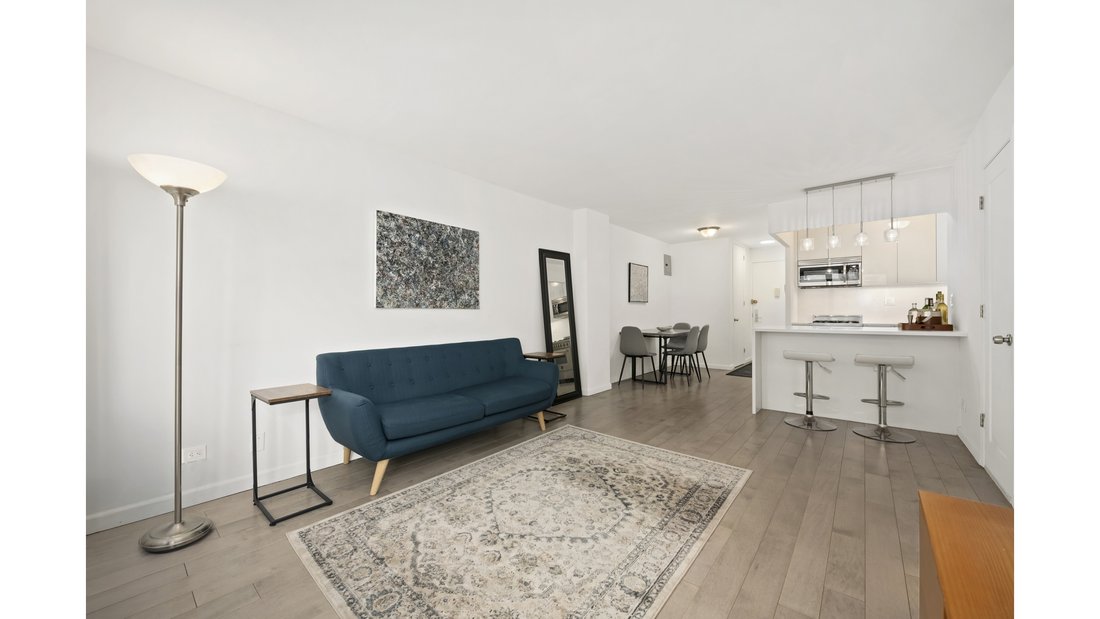 Co Op in New York, New York, United States 3 - 17305317