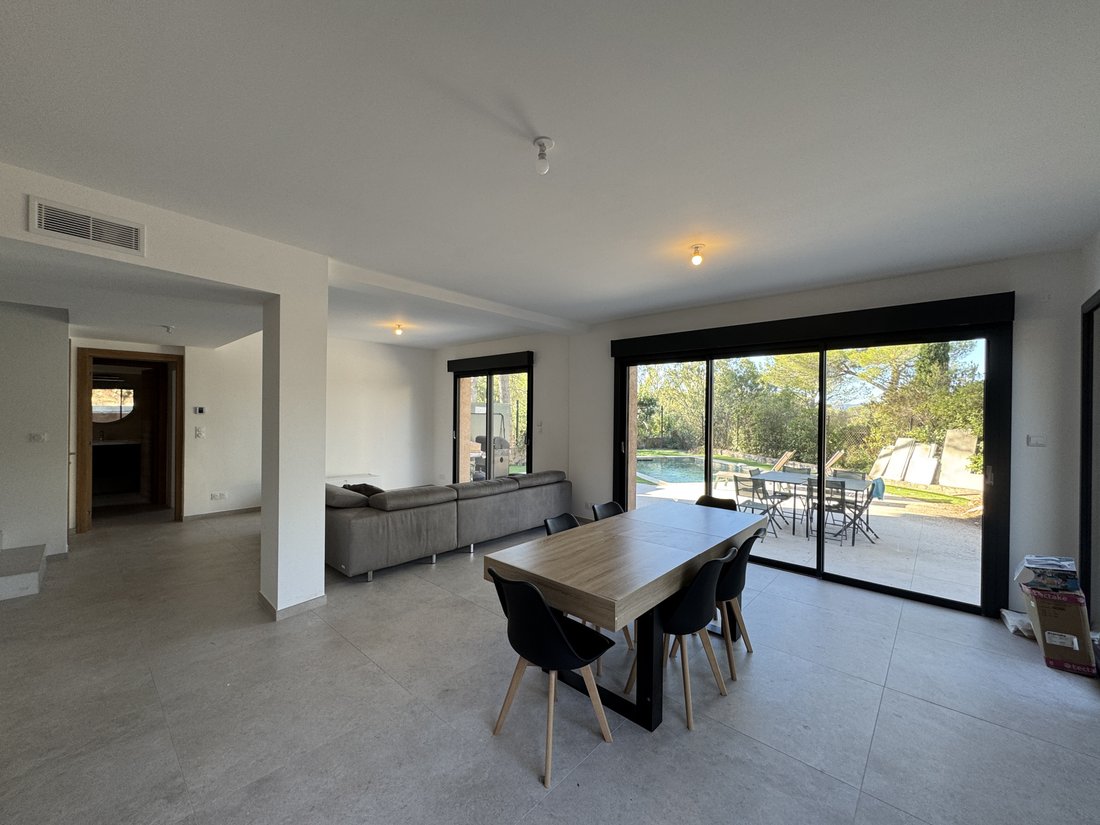 Villa in Le Dramont-Agay-Anthéor-Le Trayas, Saint-Raphaël, France 5 - 17307806