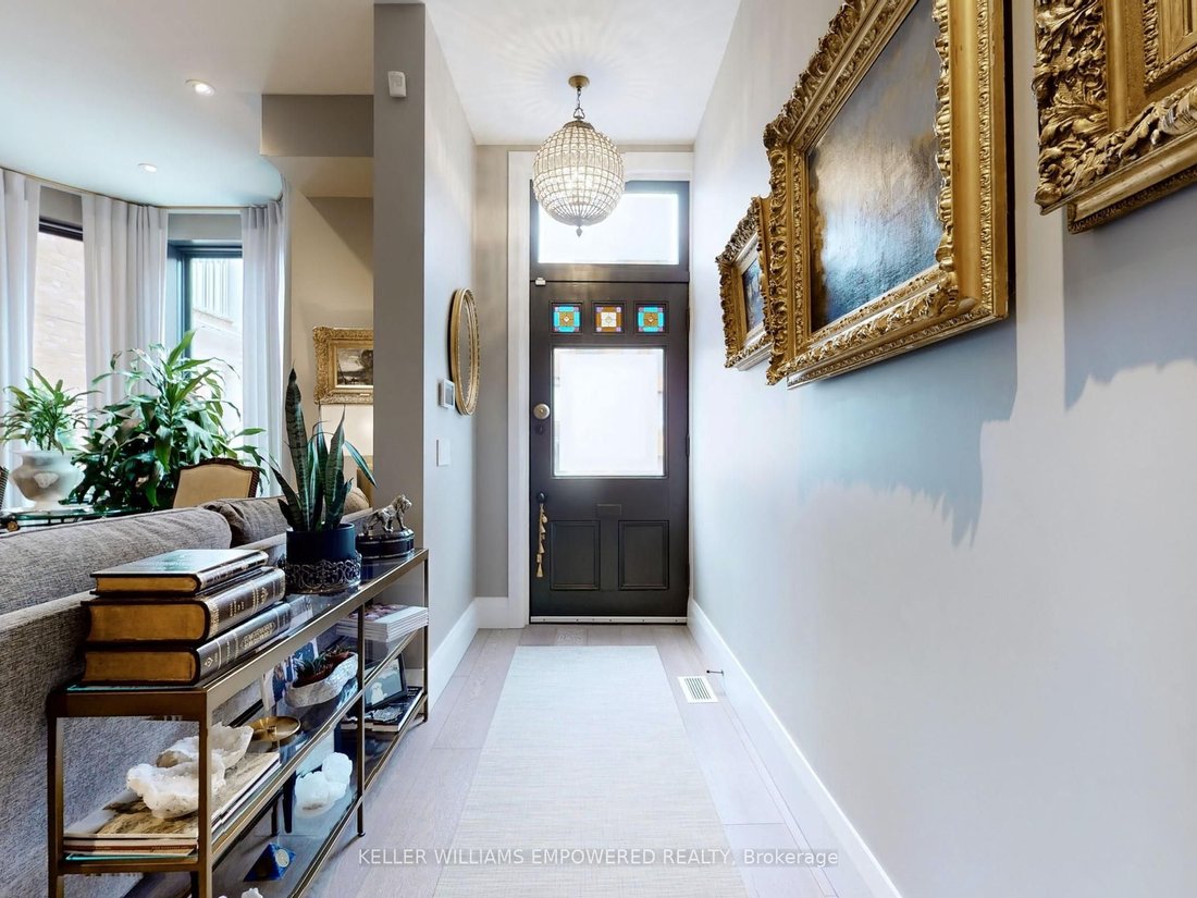 House in Toronto, Ontario, Canada 2 - 17307710