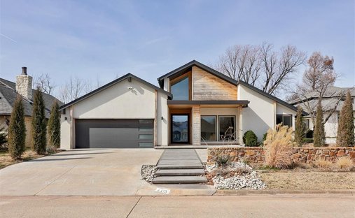 House in Nichols Hills, Oklahoma, United States 1