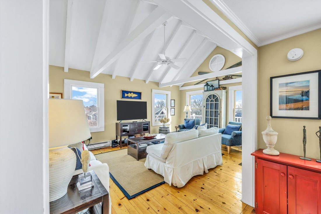 Condo in Provincetown, Massachusetts, United States 5 - 17308050