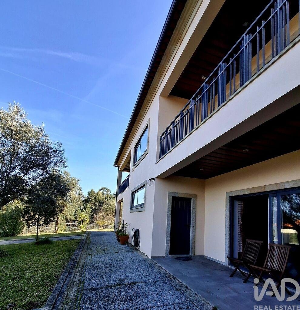 Townhouse in Vila Nova de Cerveira, Viana do Castelo District, Portugal 4 - 17309369