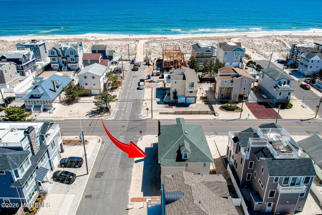 House in Ship Bottom, New Jersey, United States 5 - 17308084