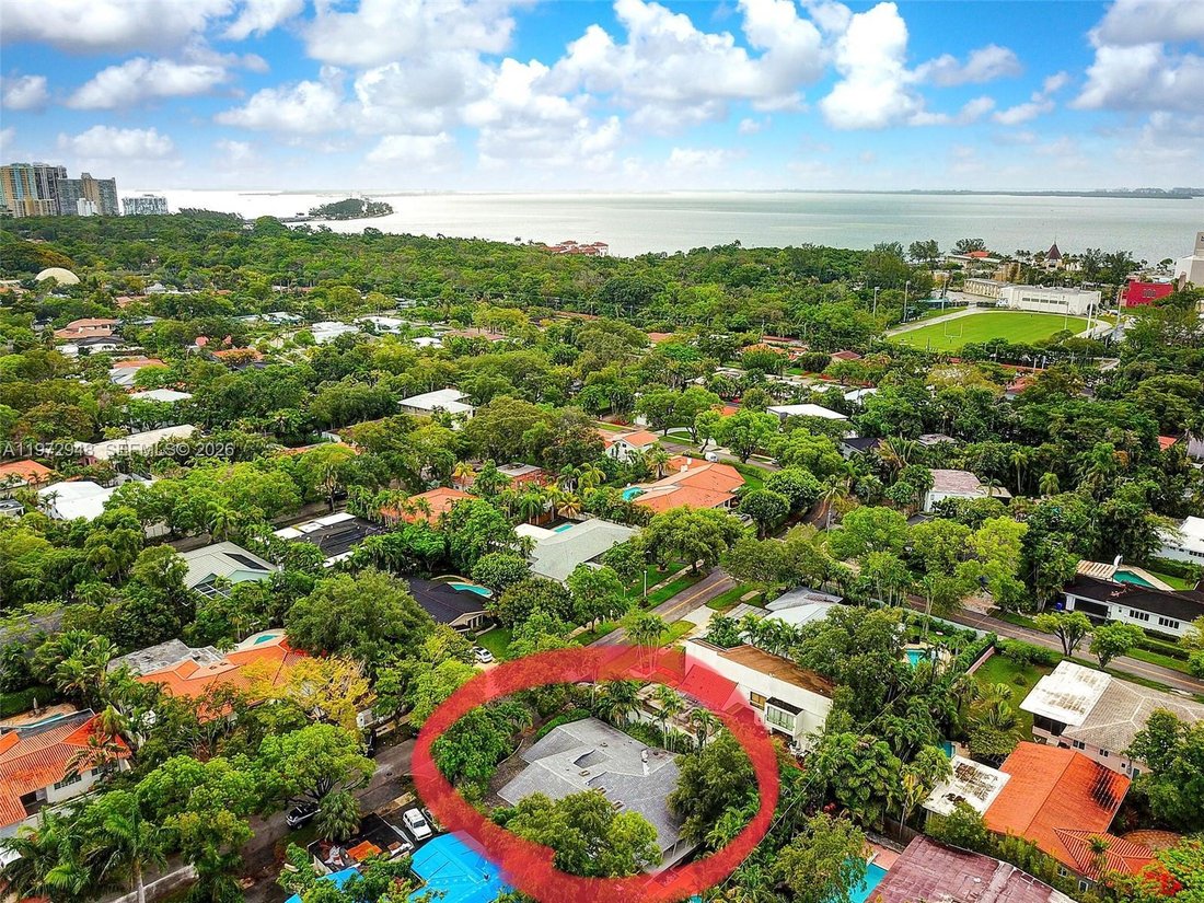 House in Miami, Florida, United States 5 - 17308940