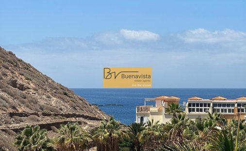 Apartment in Los Cristianos, Canary Islands, Spain 1
