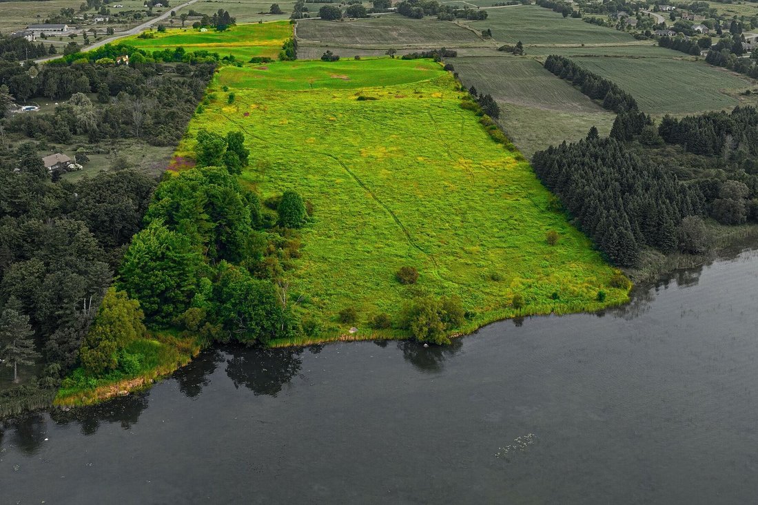 Farm Ranch in Kingston, Ontario, Canada 1 - 17308592