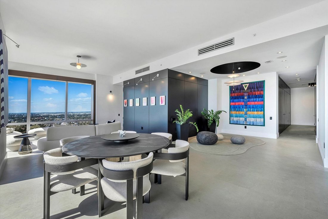 Condo in Miami, Florida, United States 4 - 17308173