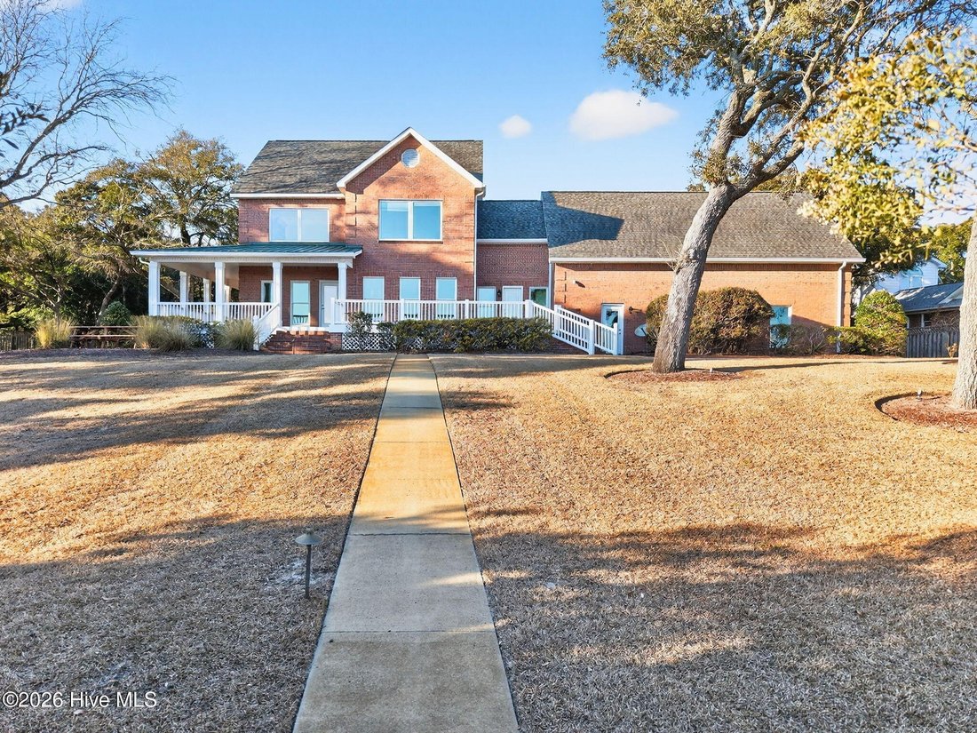 House in Caswell Beach, North Carolina, United States 4 - 17308214