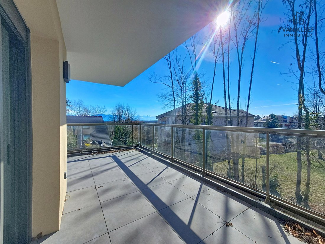 Apartment in Divonne-les-Bains, Auvergne-Rhône-Alpes, France 1 - 17090799